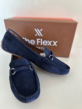THE FLEXX Women’s Navy Suede Bit Loafers